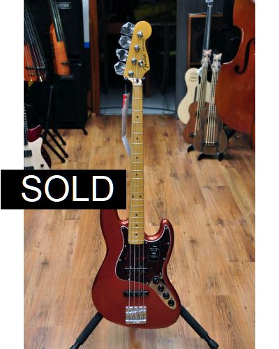 Fender Player Plus Active Jazz Bass Candy Apple Red